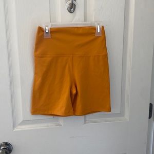 SET ACTIVE orange biker shorts